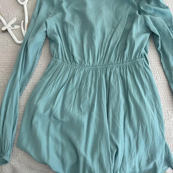 Chic Light Blue Long-Sleeve Dress - Picture 2 of 5